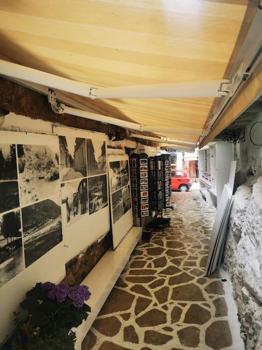 Politis' Wooden House Apartman Vaszilikí Kültér fotó