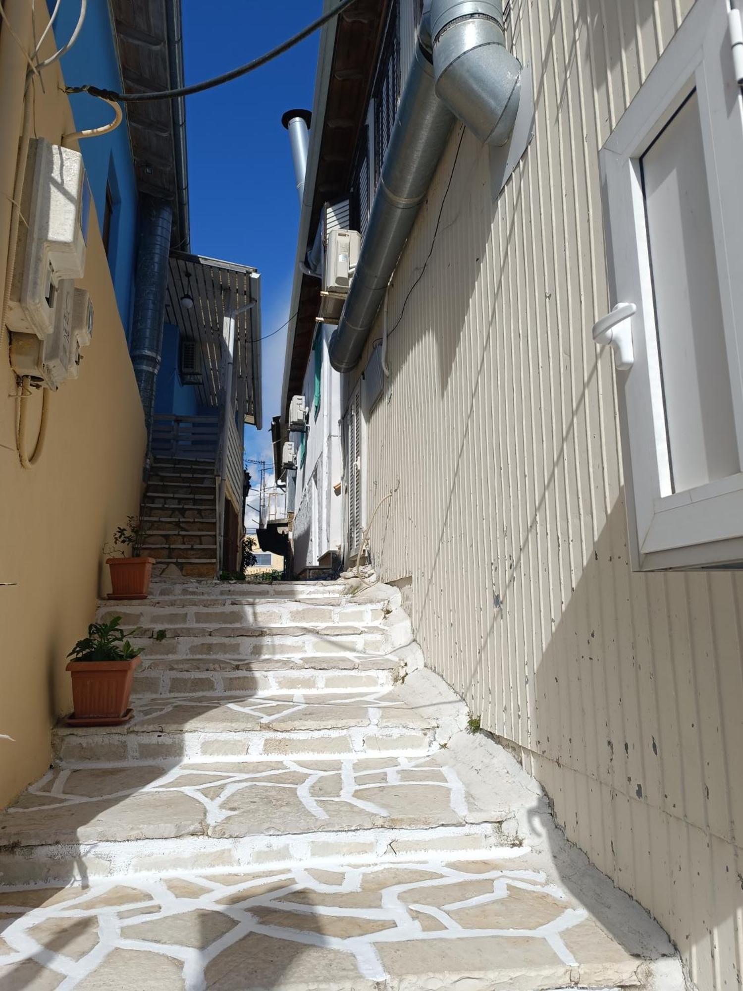 Politis' Wooden House Apartman Vaszilikí Kültér fotó